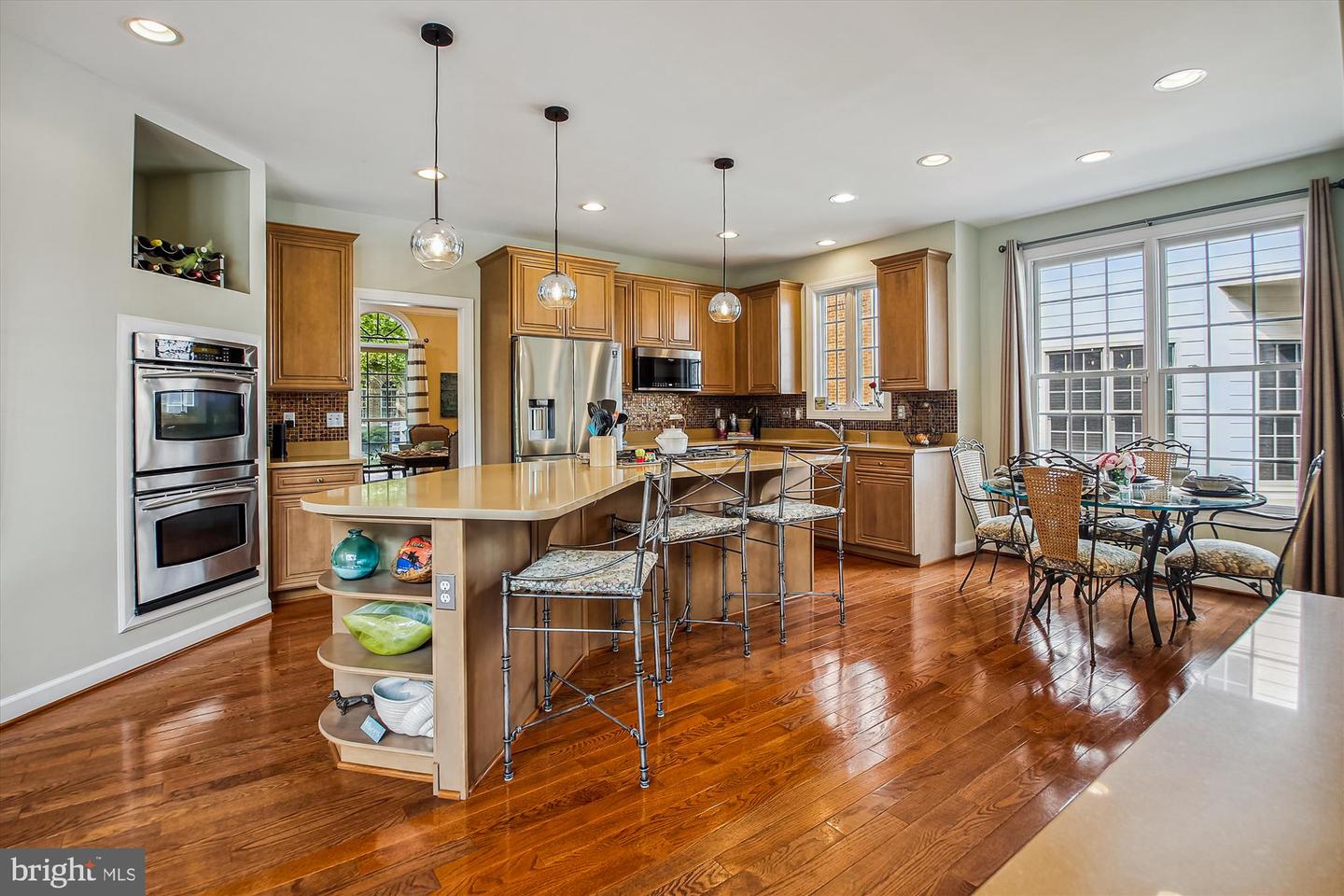 702 Pilot House Dr