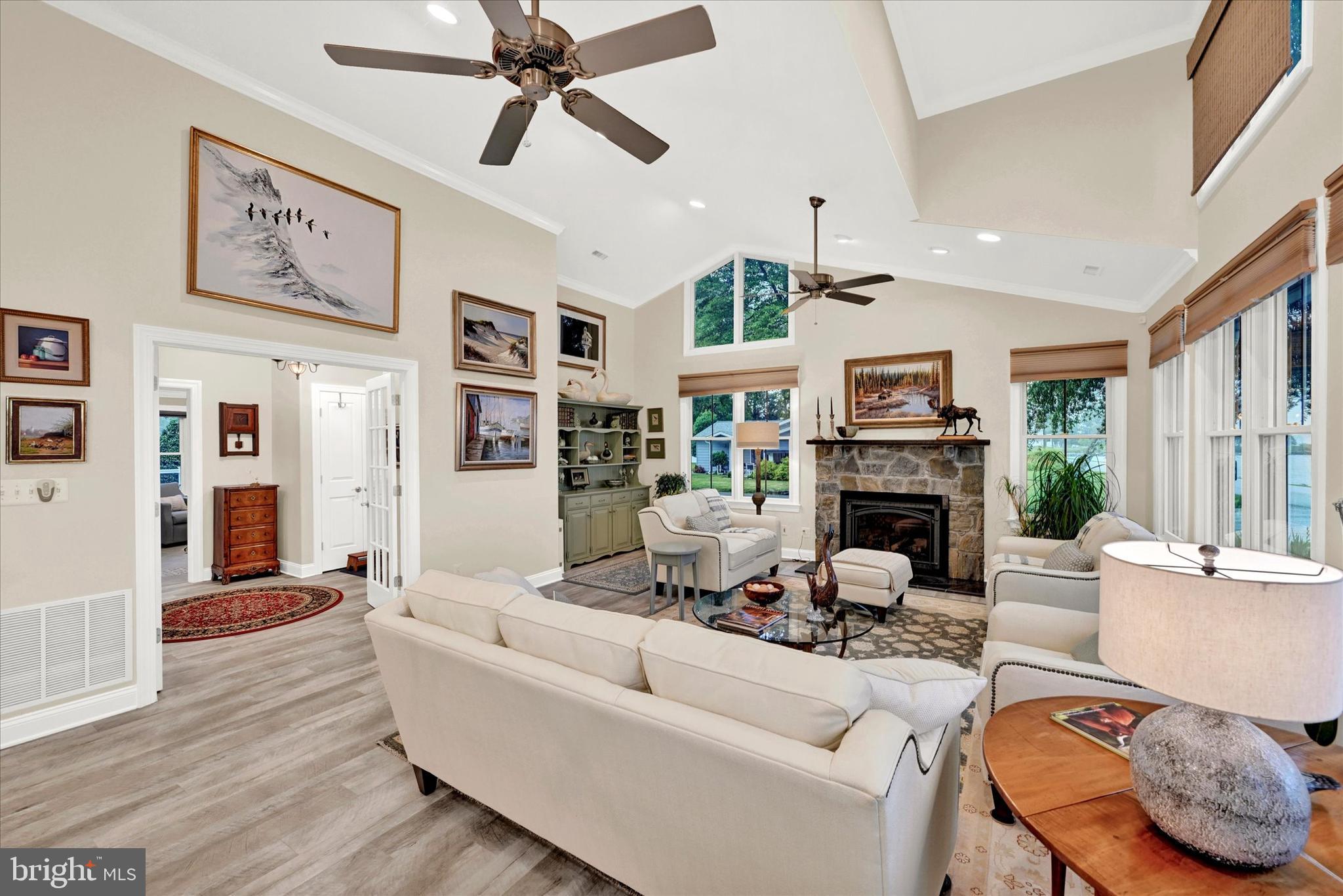 1268 Chesapeake Dr