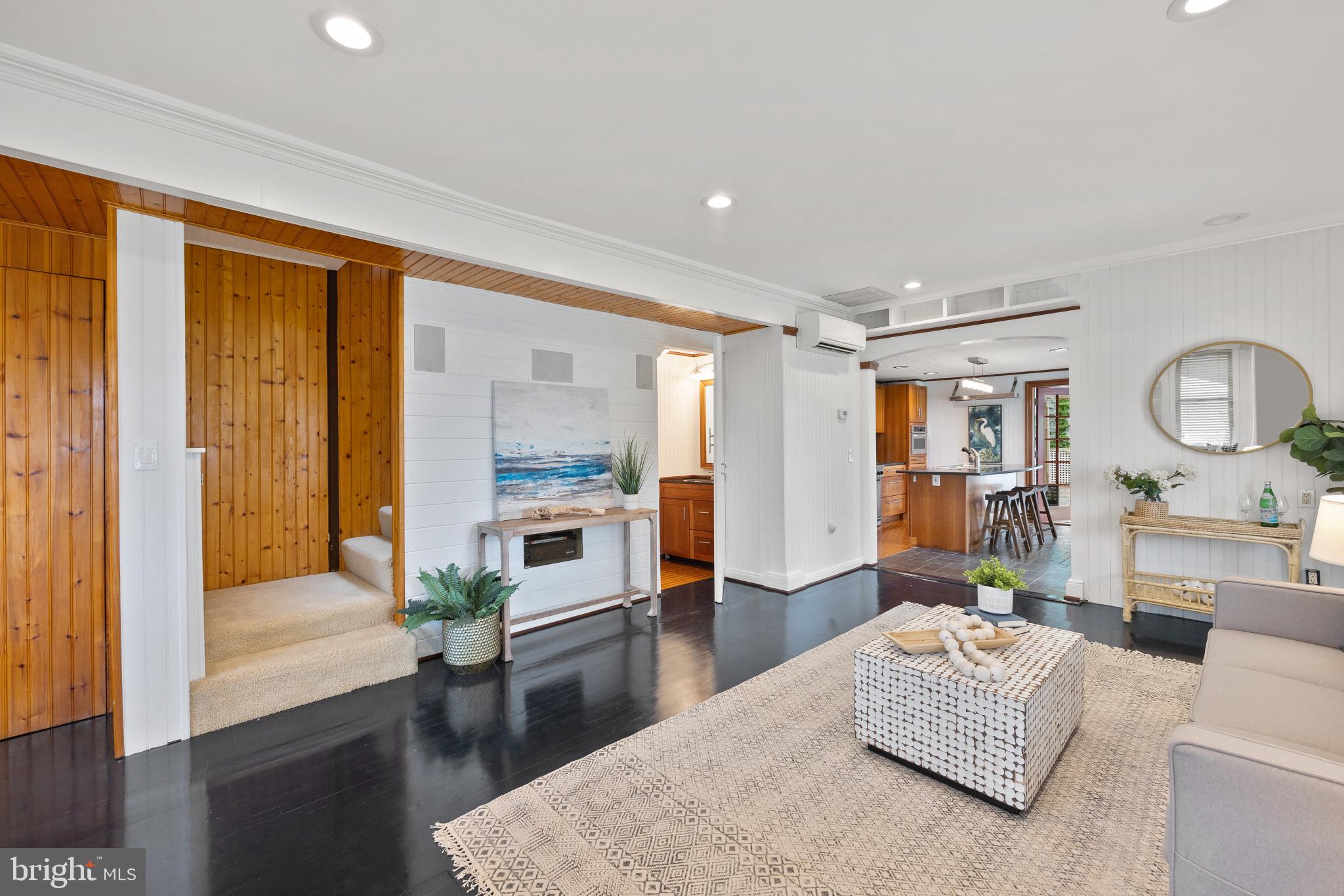 527 Fourth St
