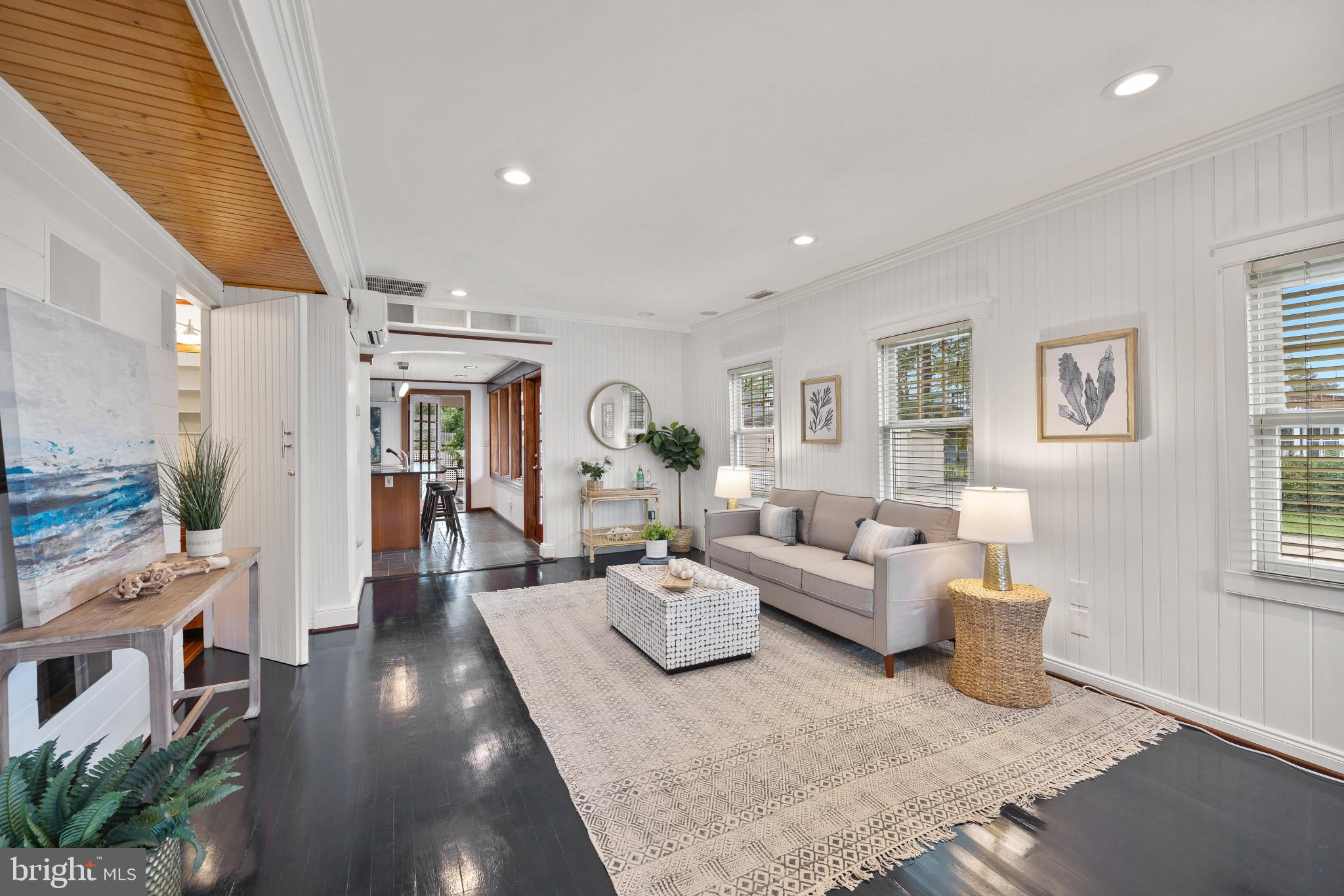 527 Fourth St
