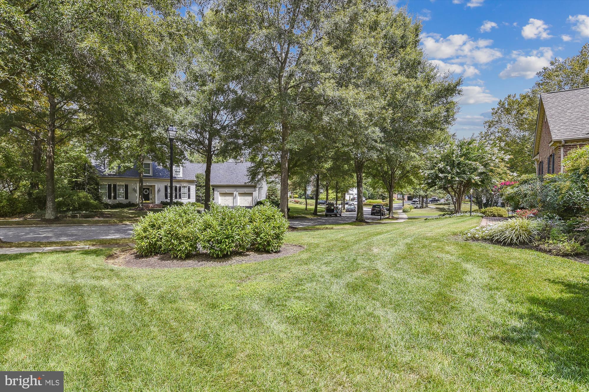 241 Ebb Point Ln