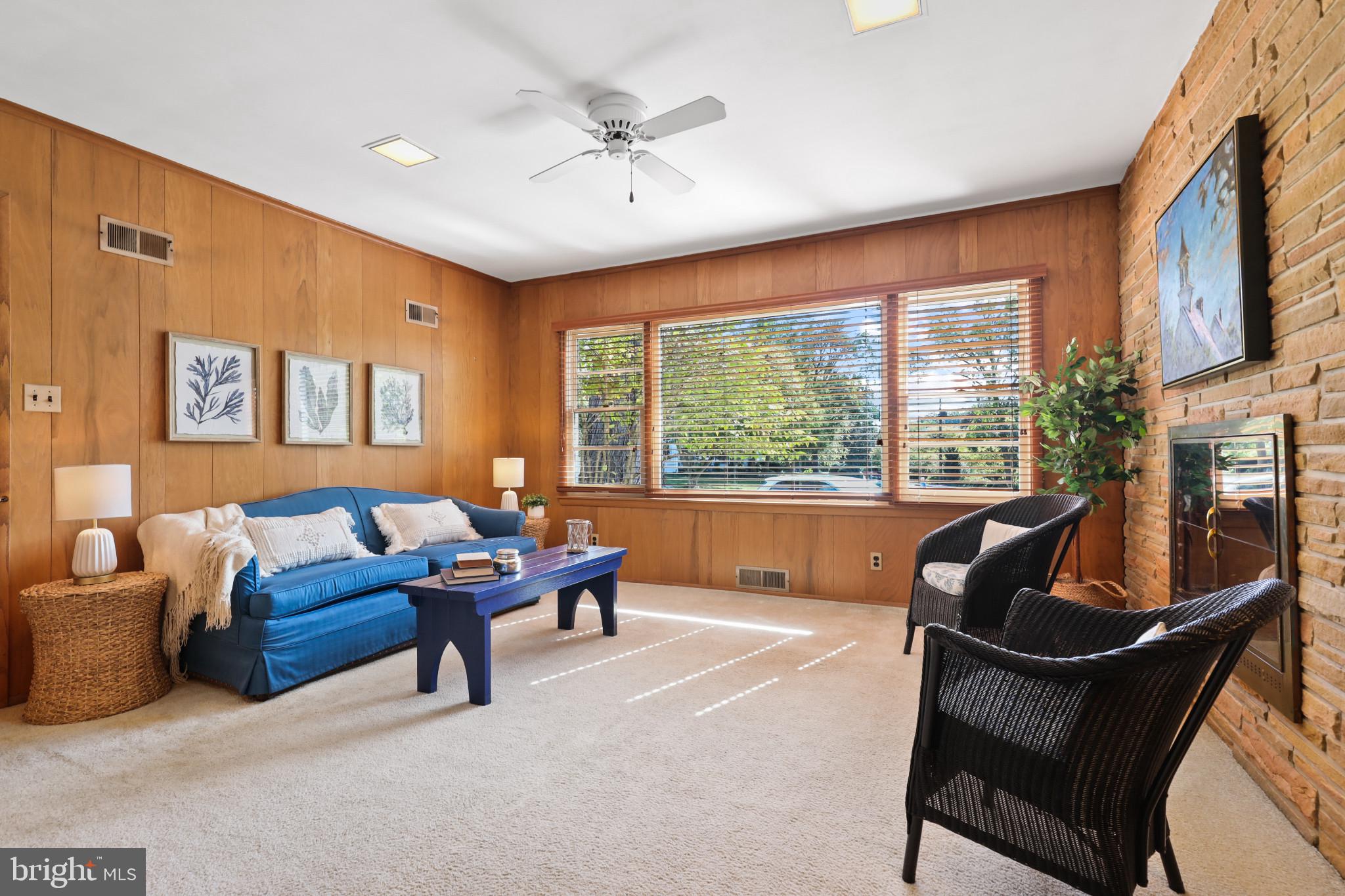 130 Spa View Ave