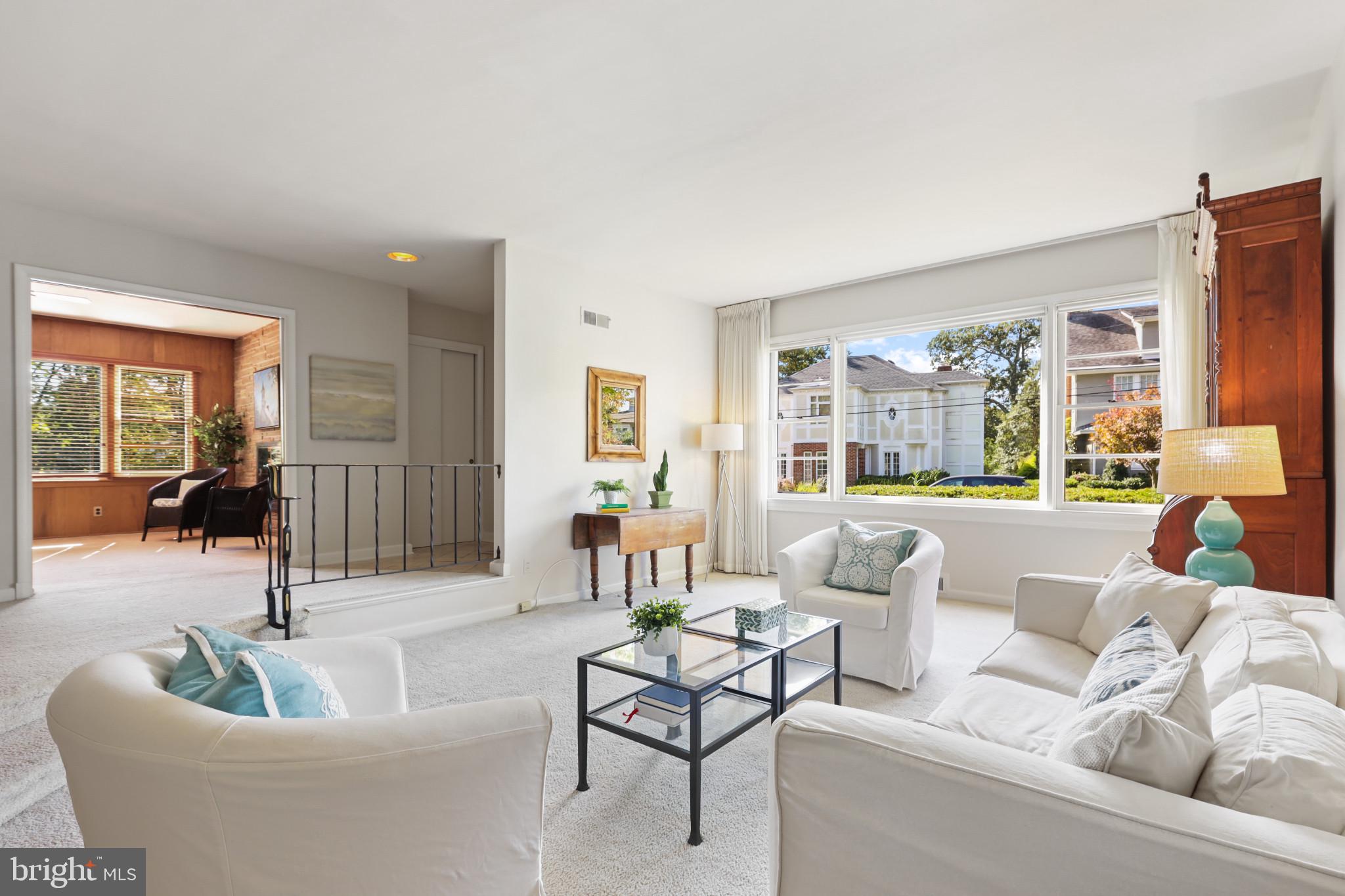 130 Spa View Ave