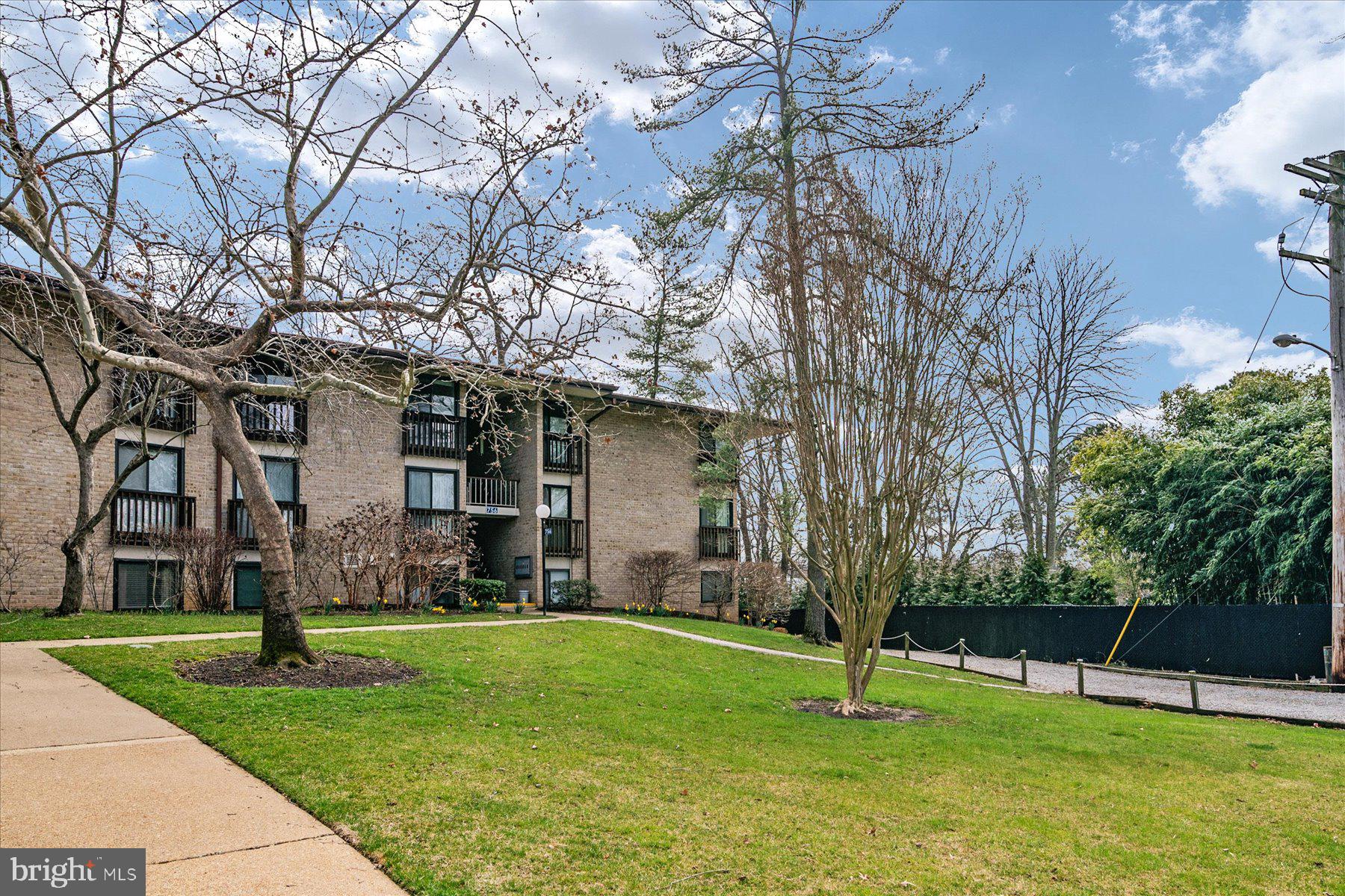 756-E Fairview Ave
