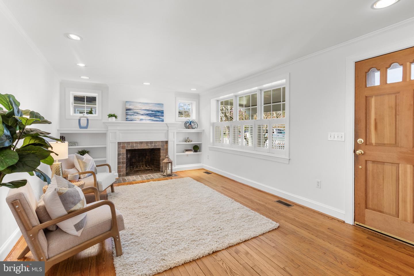 131 S Homeland Ave