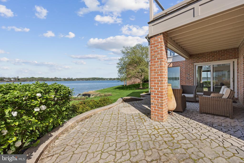 540 S River Landing Rd