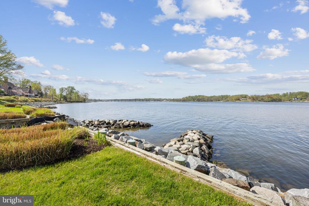 540 S River Landing Rd