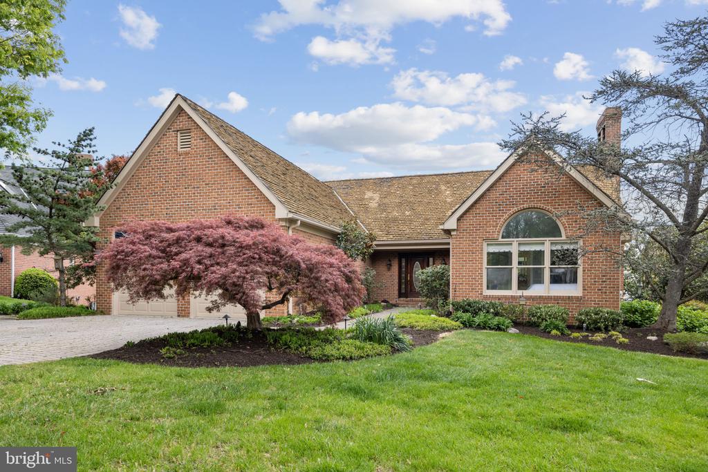 540 S River Landing Rd