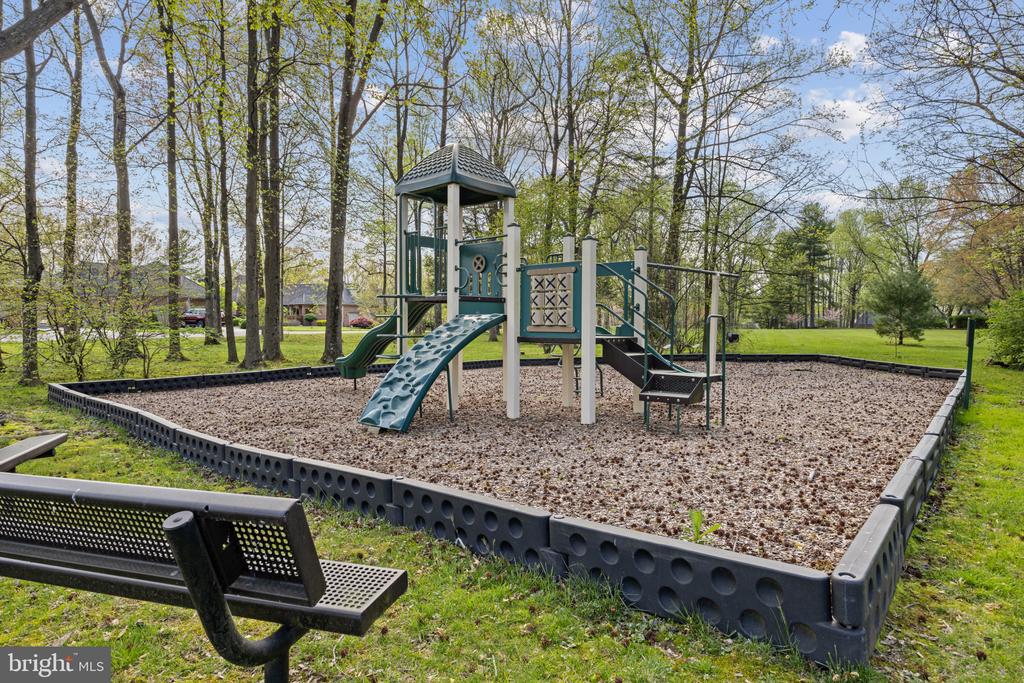 540 S River Landing Rd