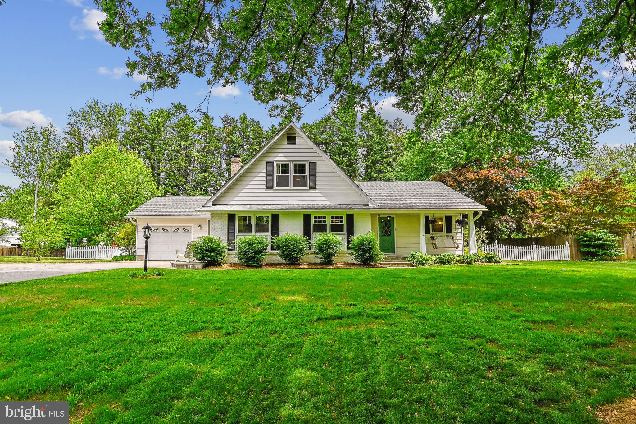 84 Tarragon Ln