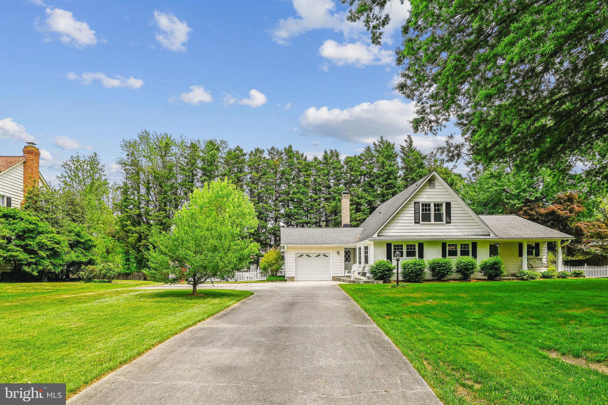 84 Tarragon Ln