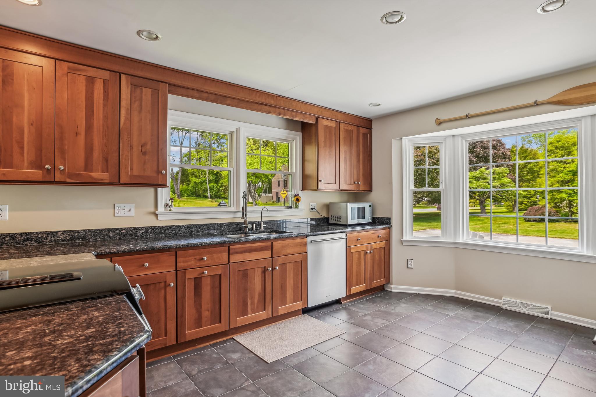84 Tarragon Ln