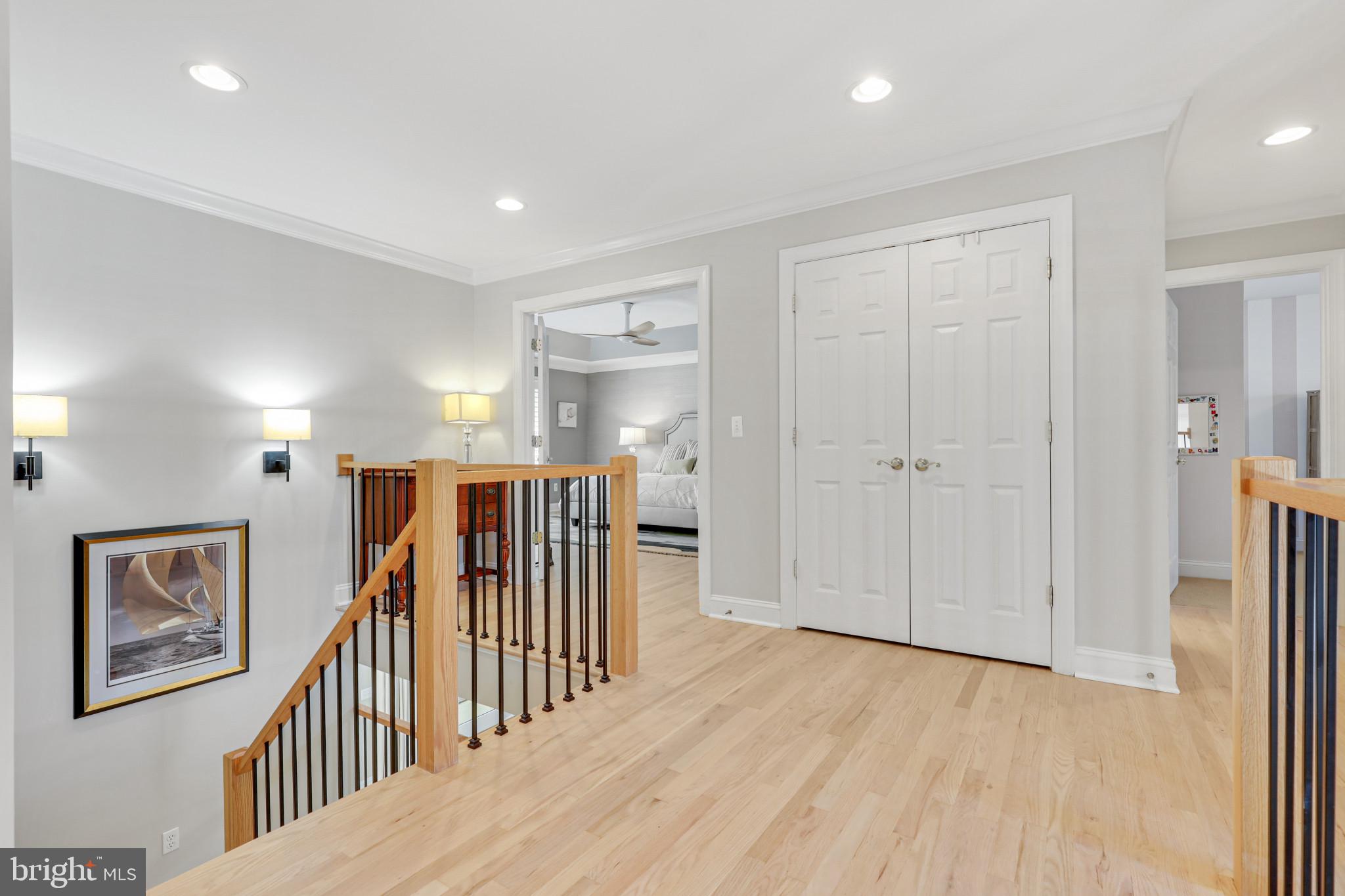 206 Giddings Ave