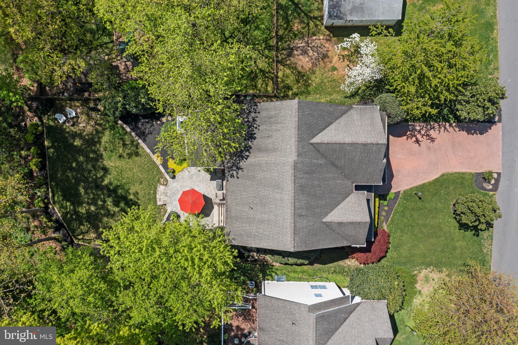 206 Giddings Ave