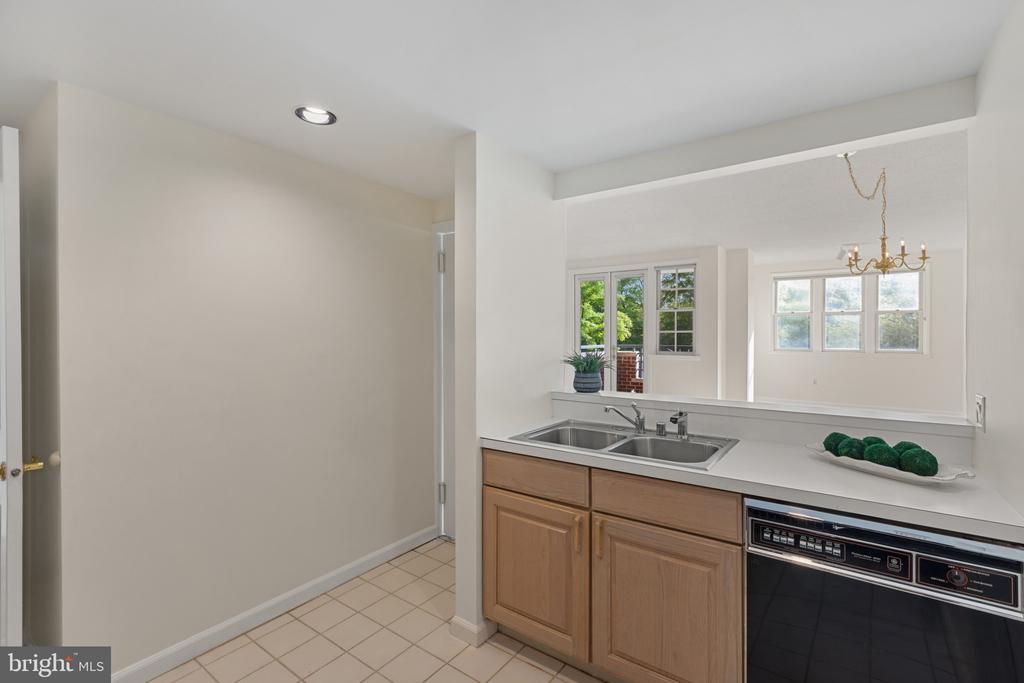 930 Astern Way #209