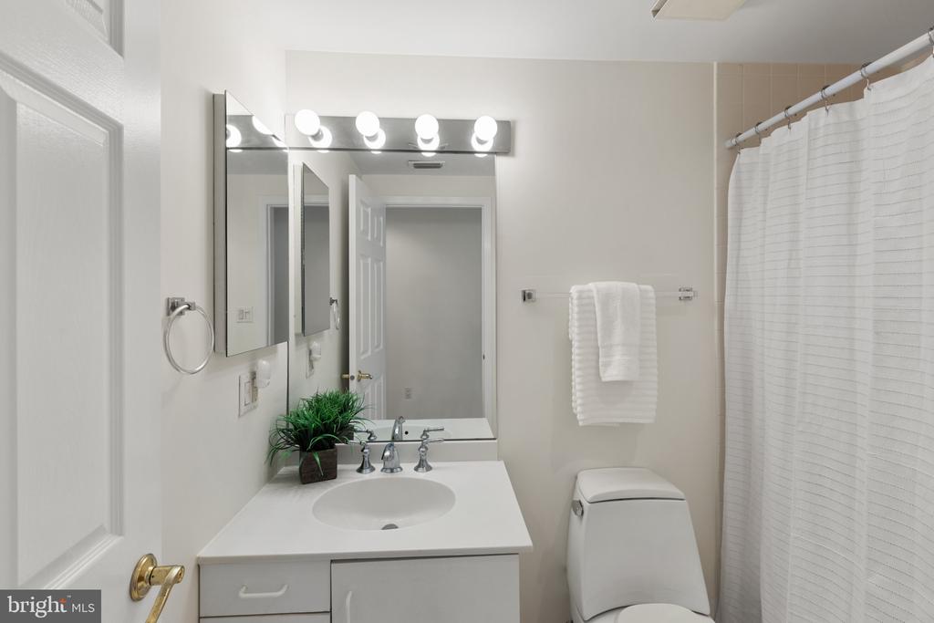 930 Astern Way #209