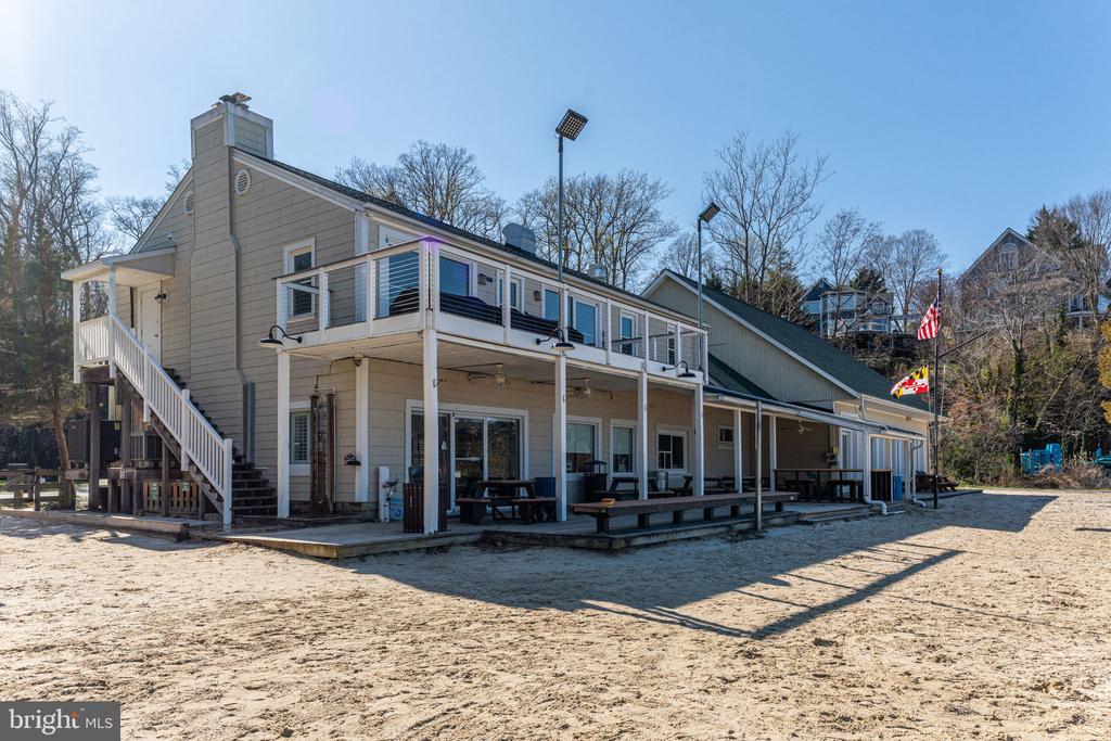 351 Sherwood Trl