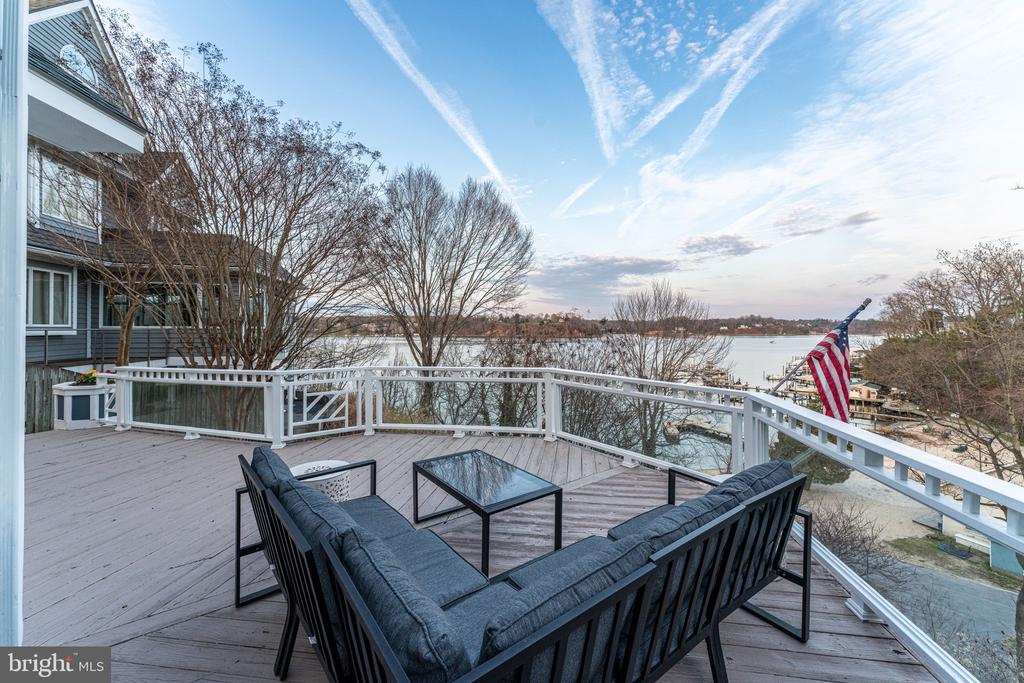 351 Sherwood Trl