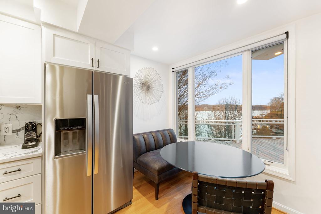 351 Sherwood Trl