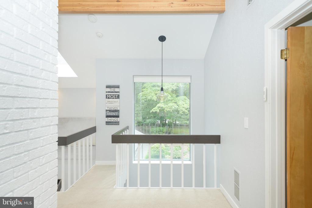2803 Clove Ln