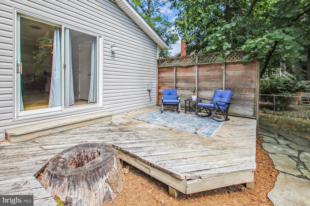 1015 Old Bay Ridge Rd