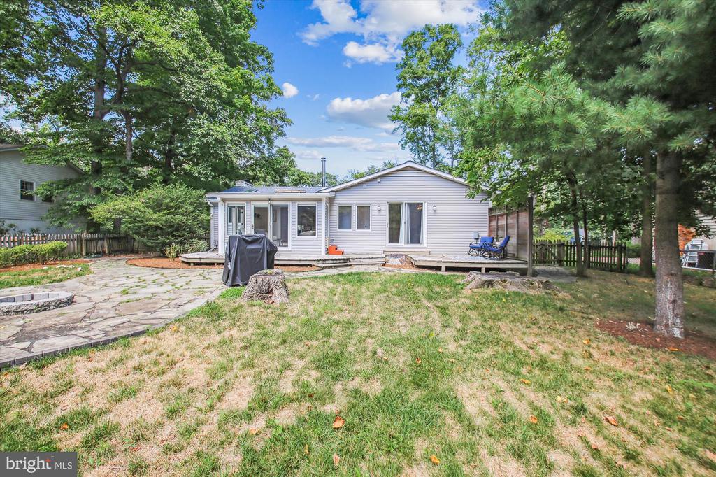 1015 Old Bay Ridge Rd