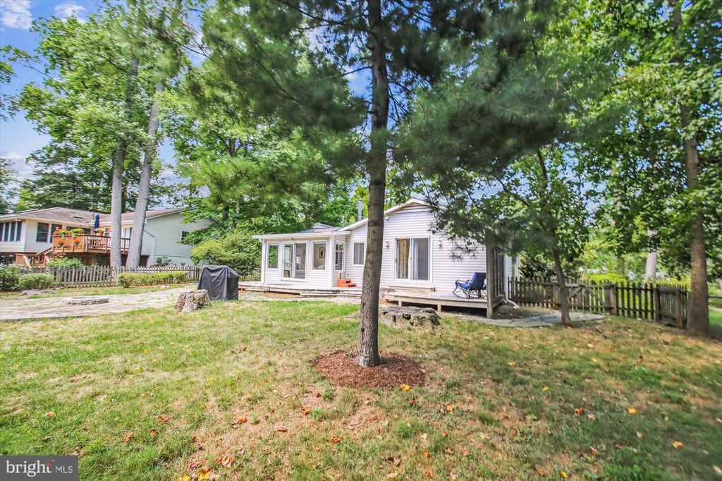 1015 Old Bay Ridge Rd
