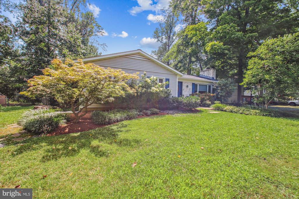 1015 Old Bay Ridge Rd