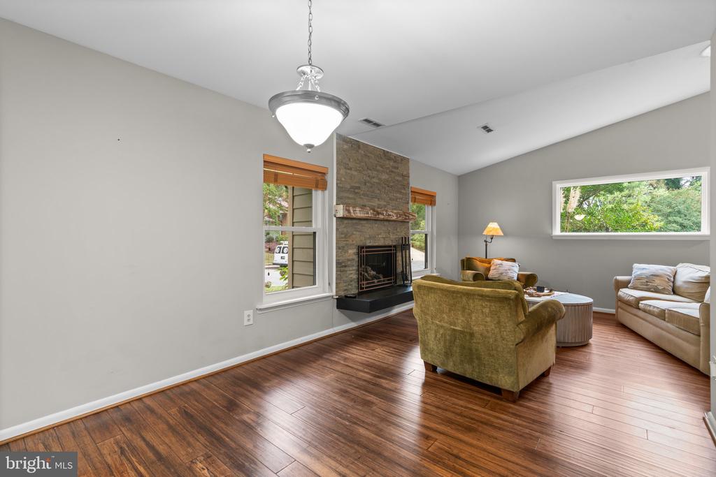 1814 Glade Ct
