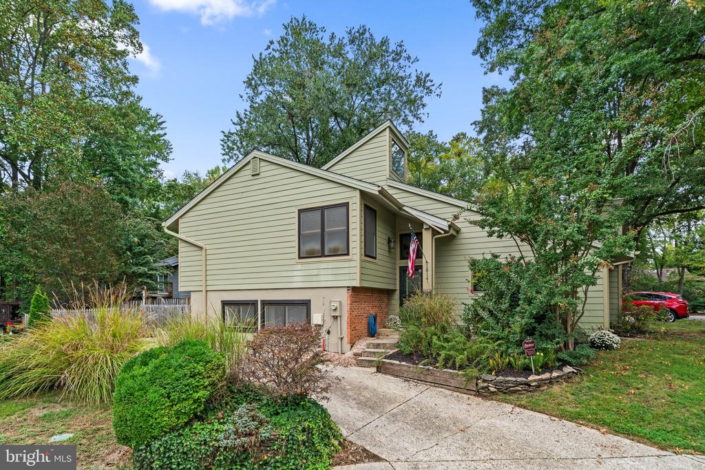 1814 Glade Ct