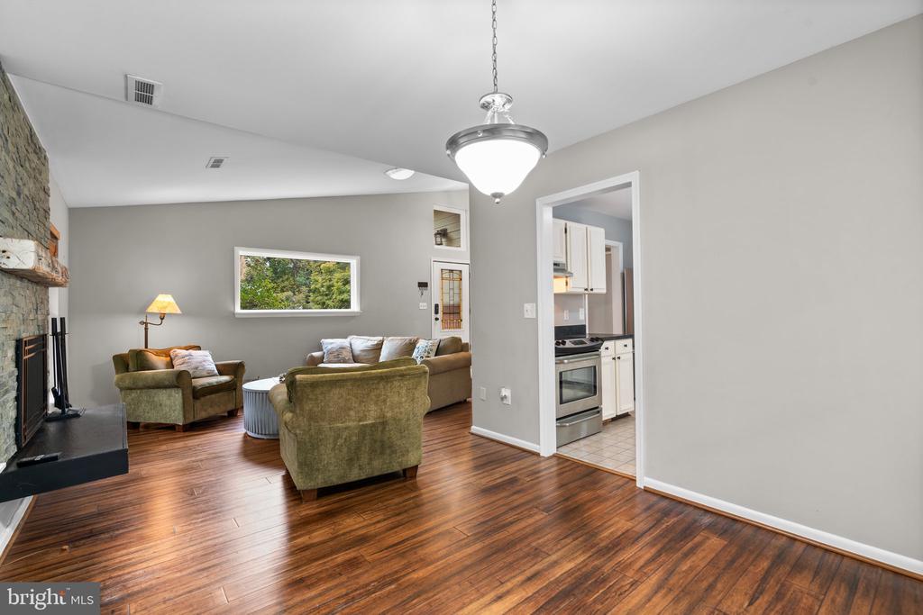 1814 Glade Ct