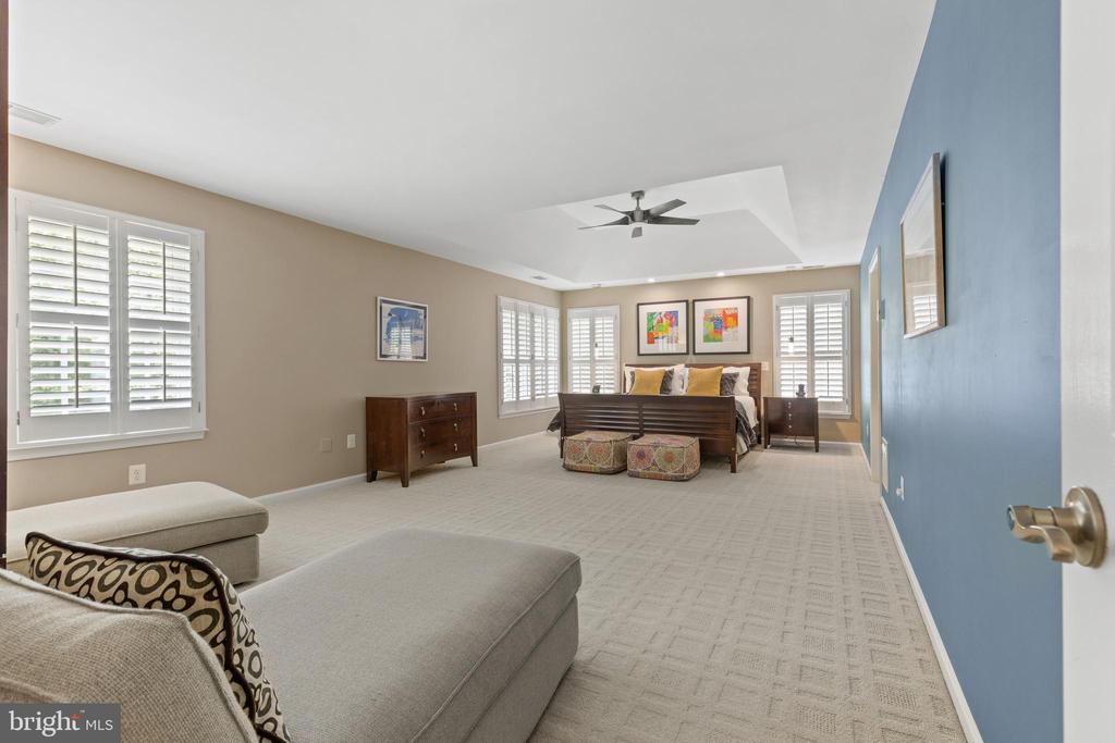 606 Candy Ct