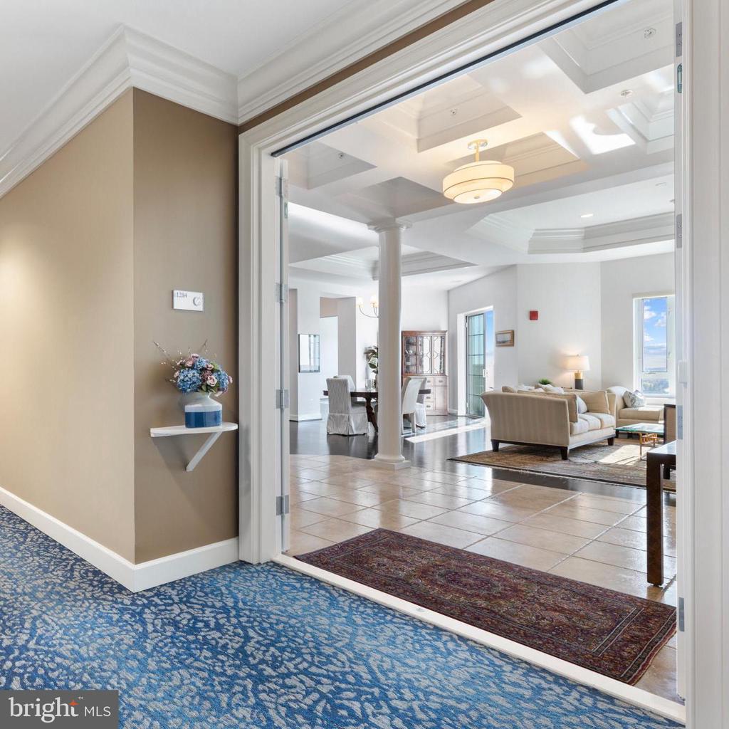 1915 Towne Centre Blvd #1214