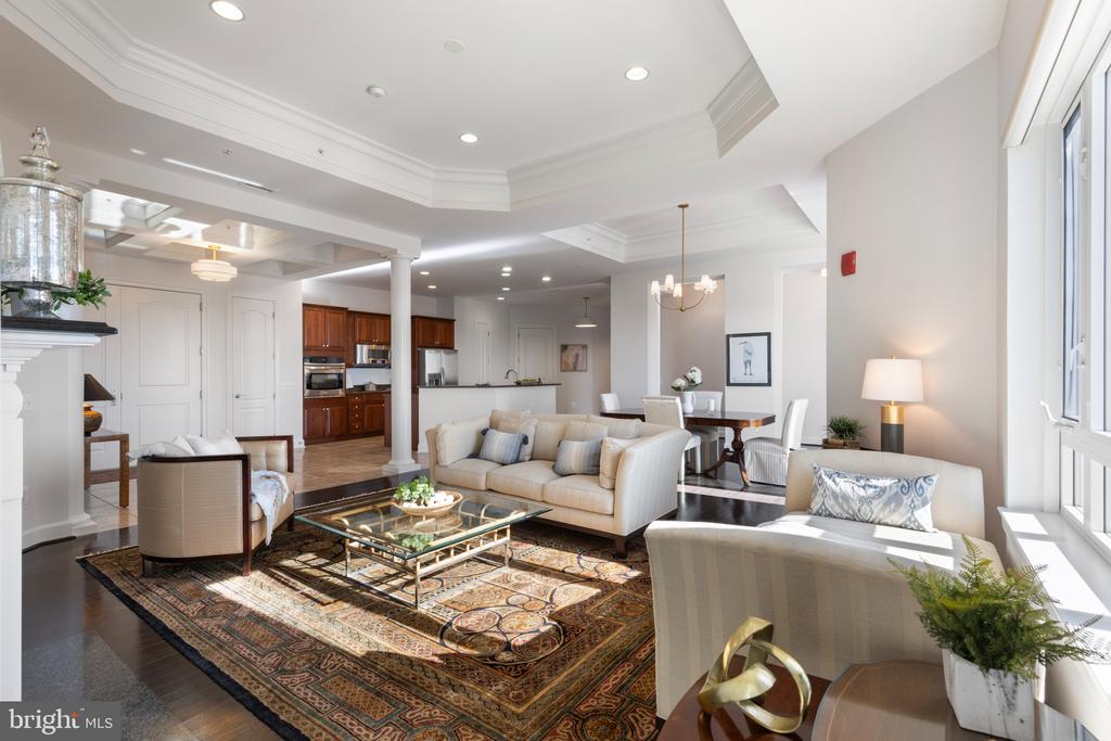1915 Towne Centre Blvd #1214