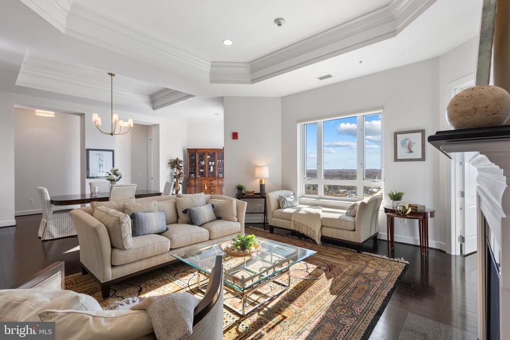 1915 Towne Centre Blvd #1214
