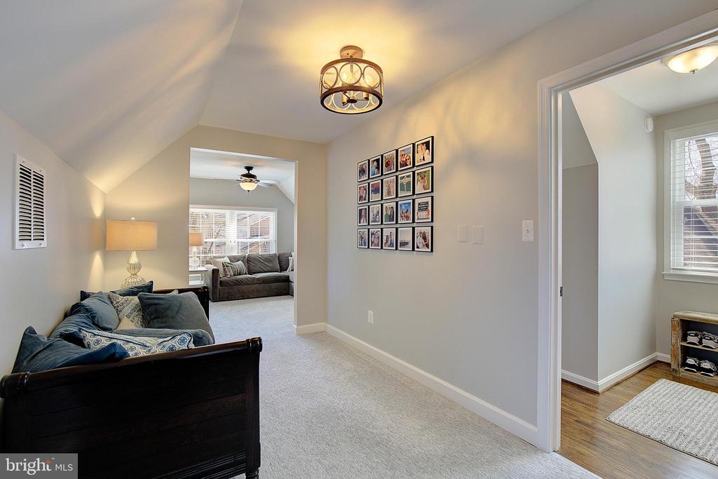 1538 Crofton Pkwy