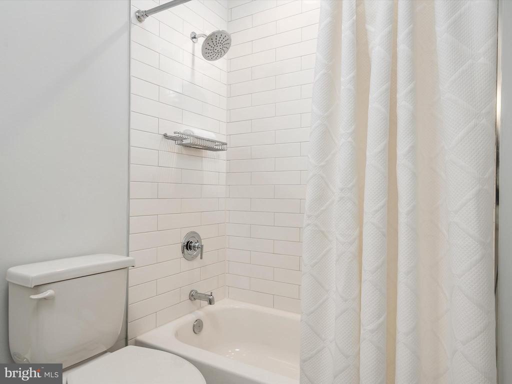 423 Third St