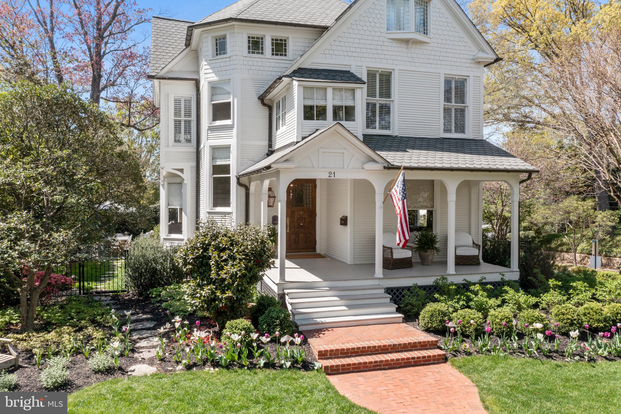 21 Southgate Ave