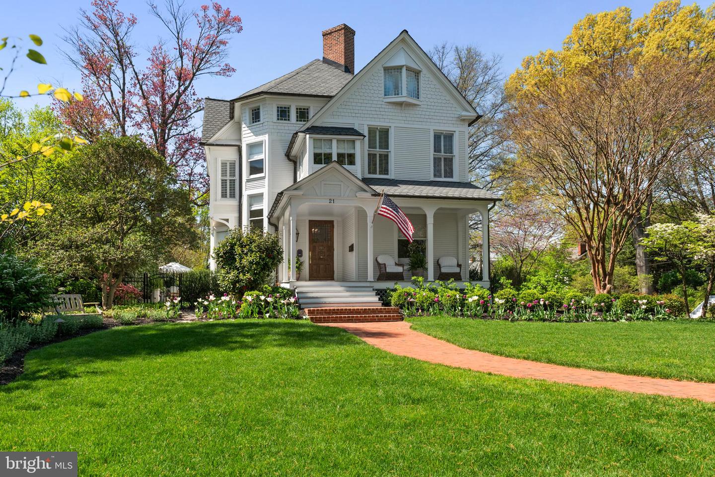21 Southgate Ave