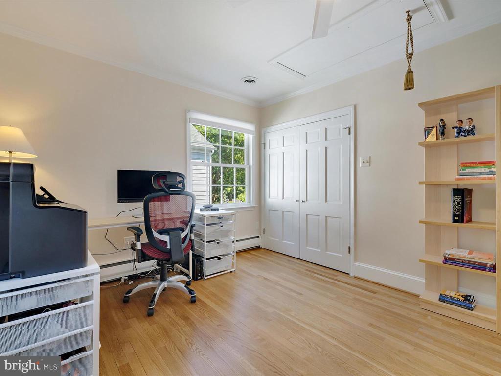 6 BRICE ROAD