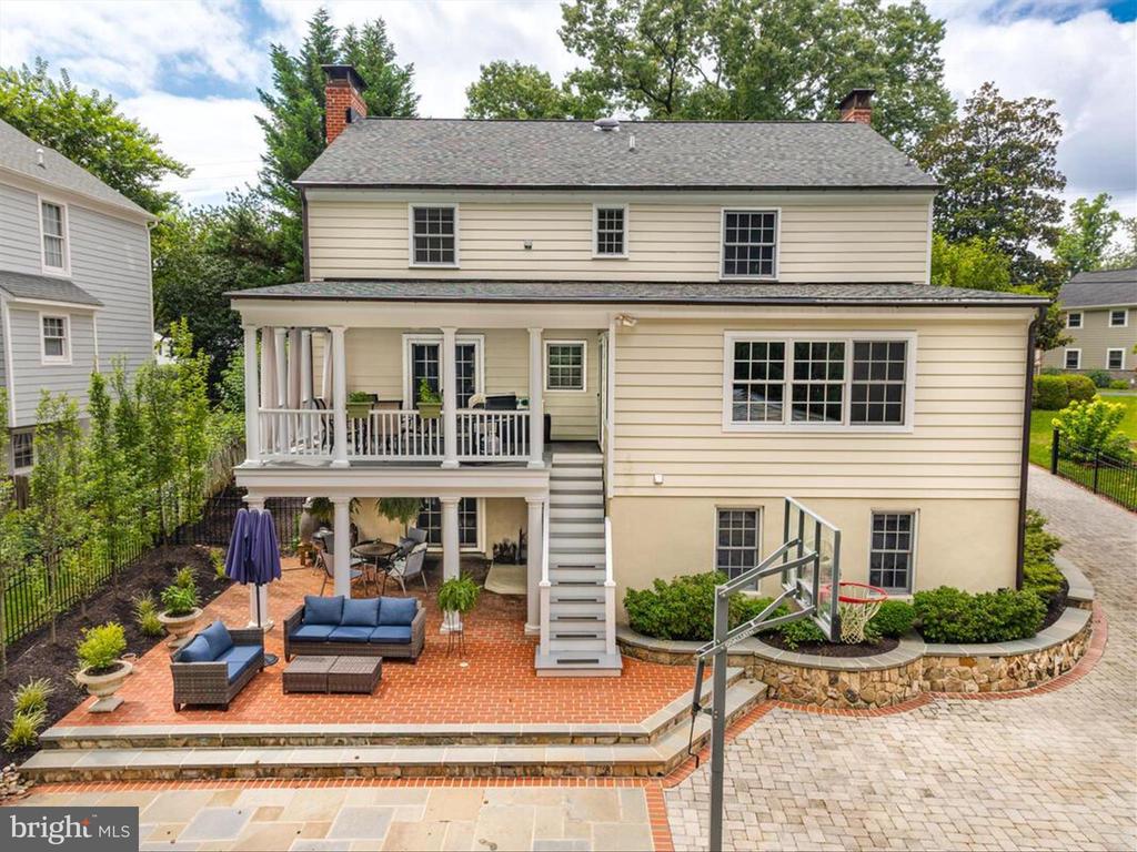 6 BRICE ROAD