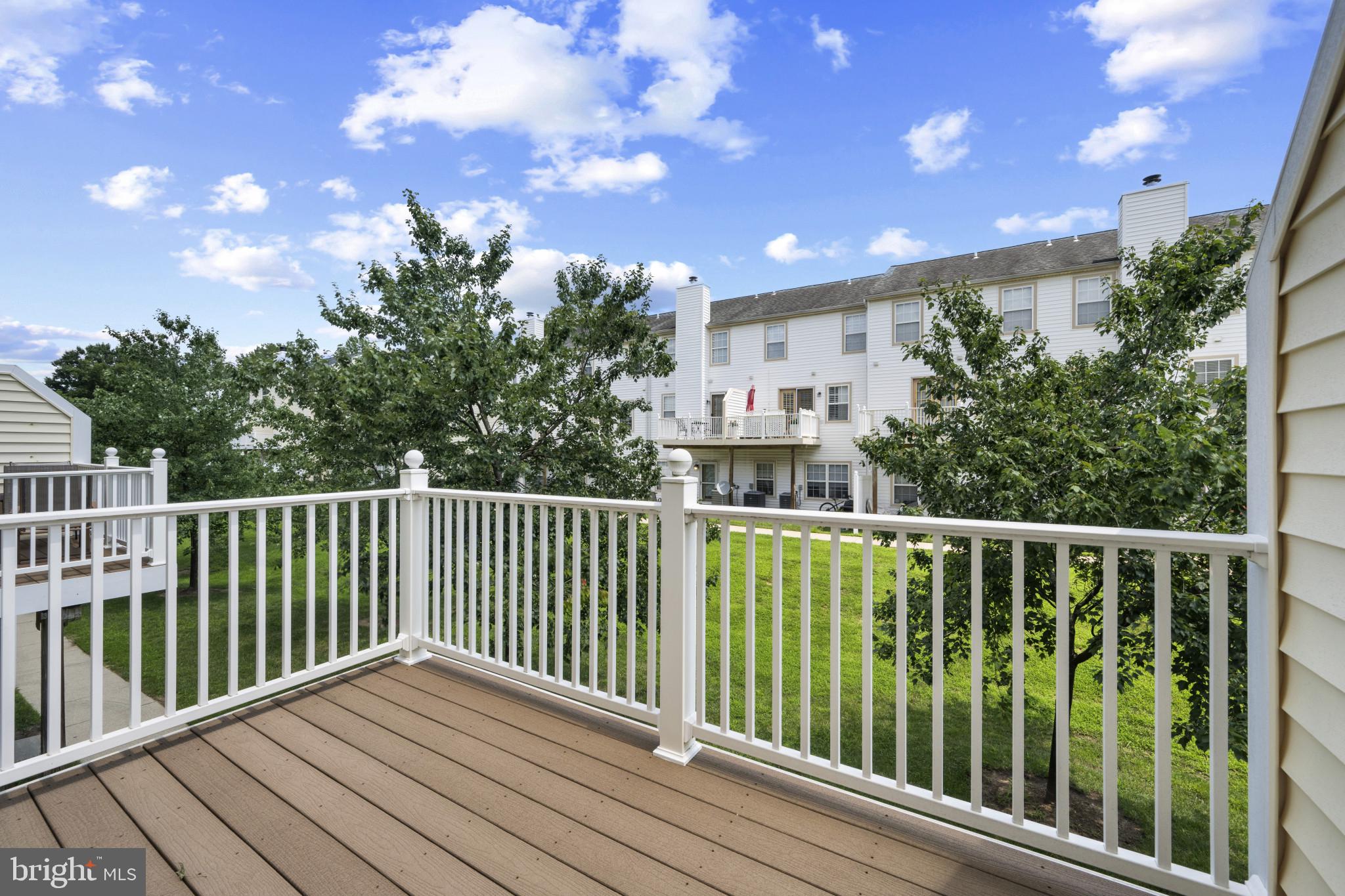 1567 FALLOWFIELD COURT