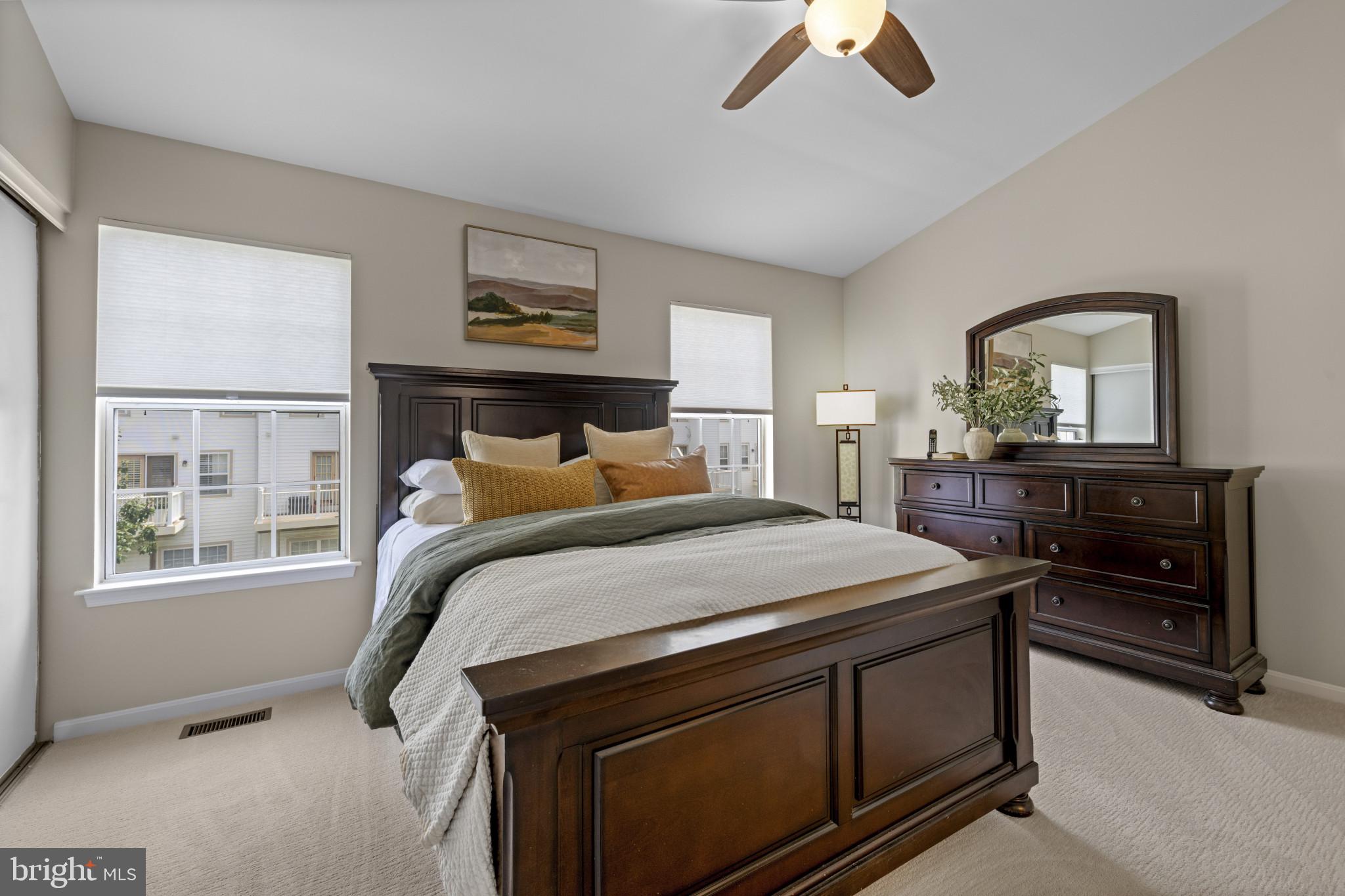 1567 FALLOWFIELD COURT