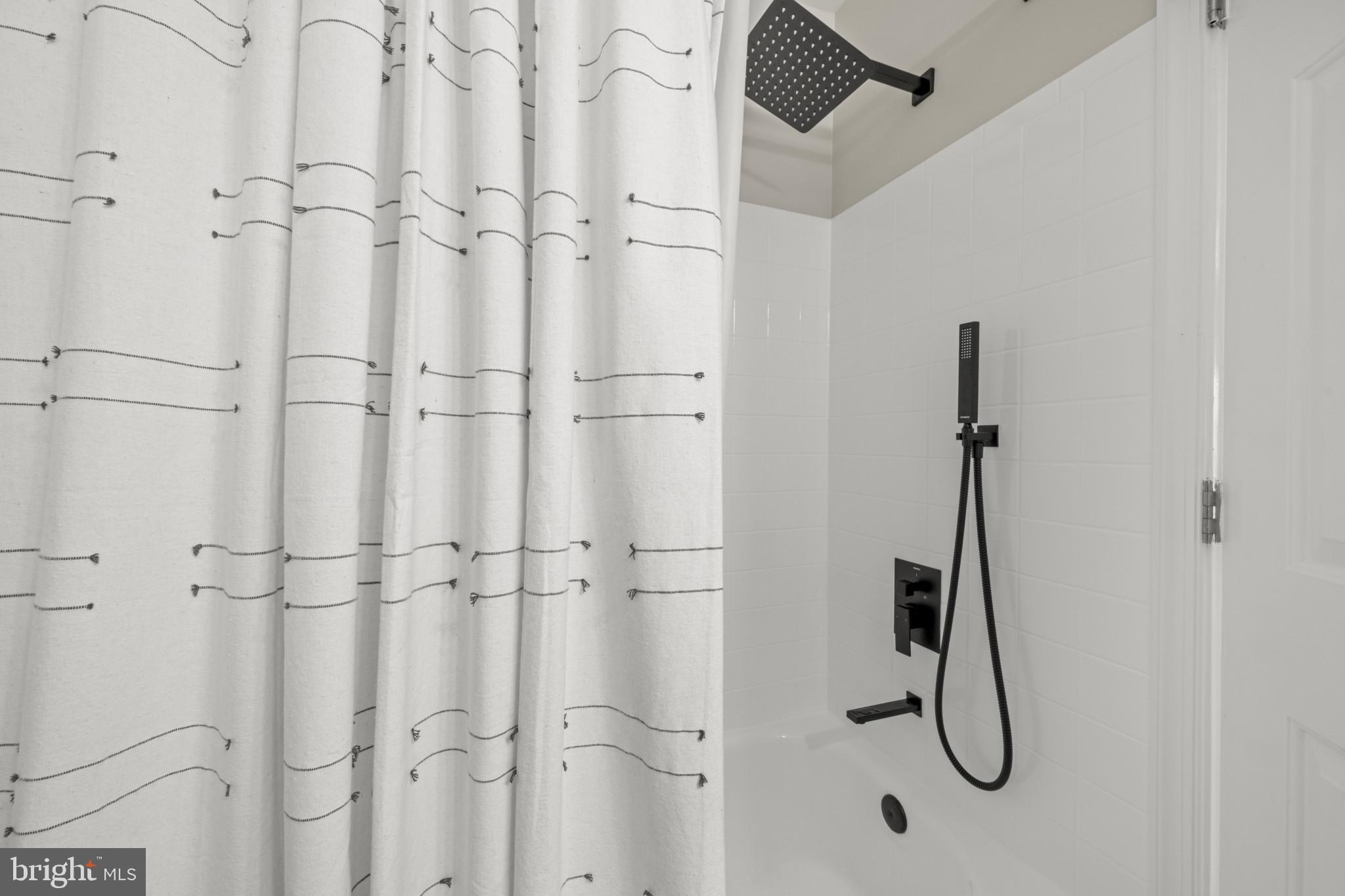 1567 FALLOWFIELD COURT