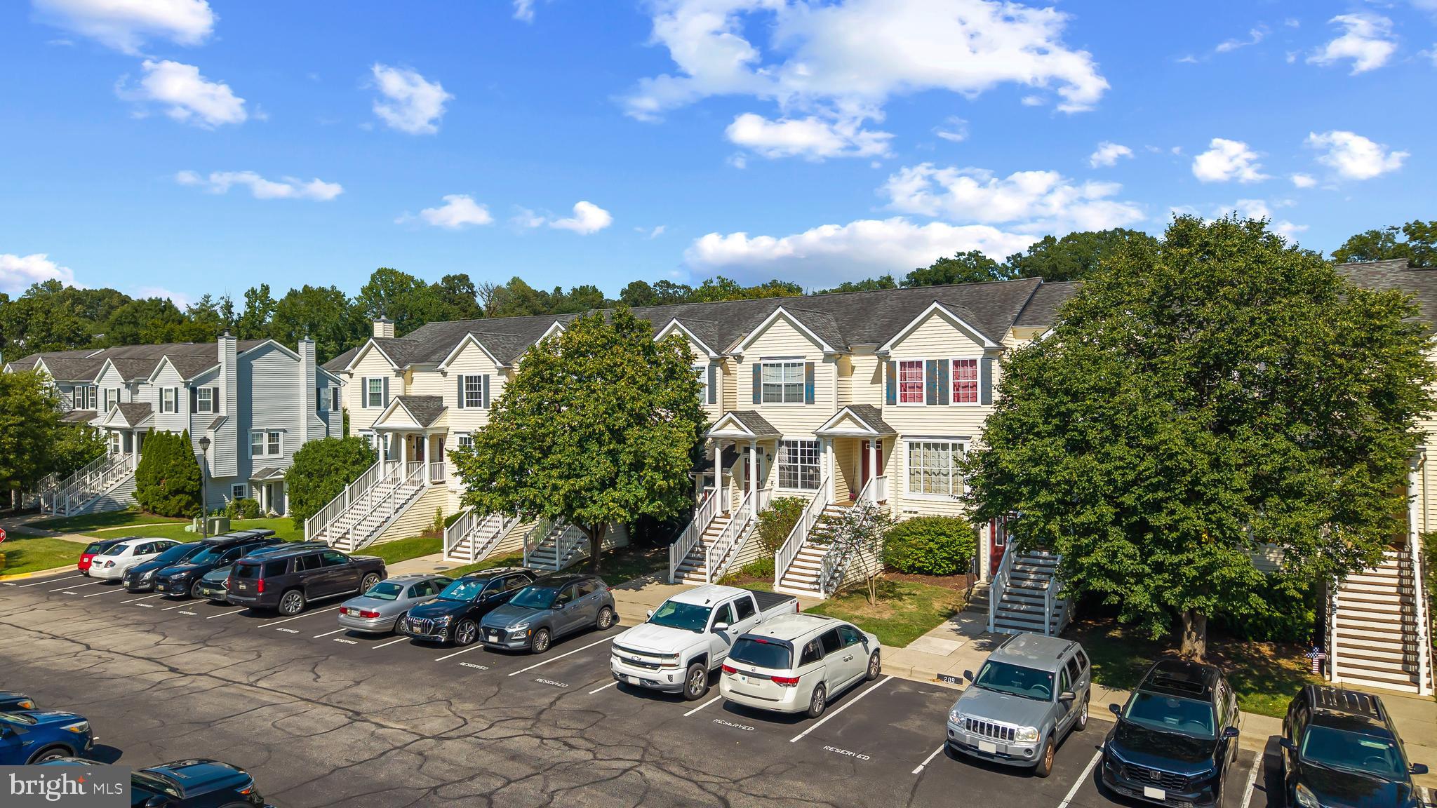 1567 FALLOWFIELD COURT