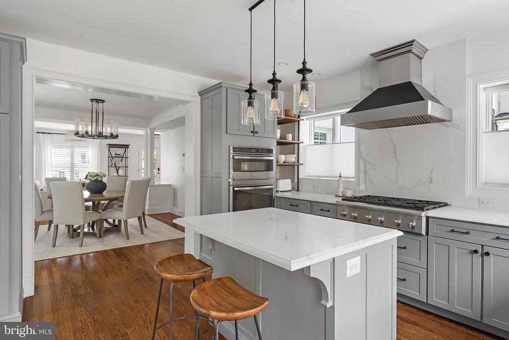 2 STEELE AVENUE