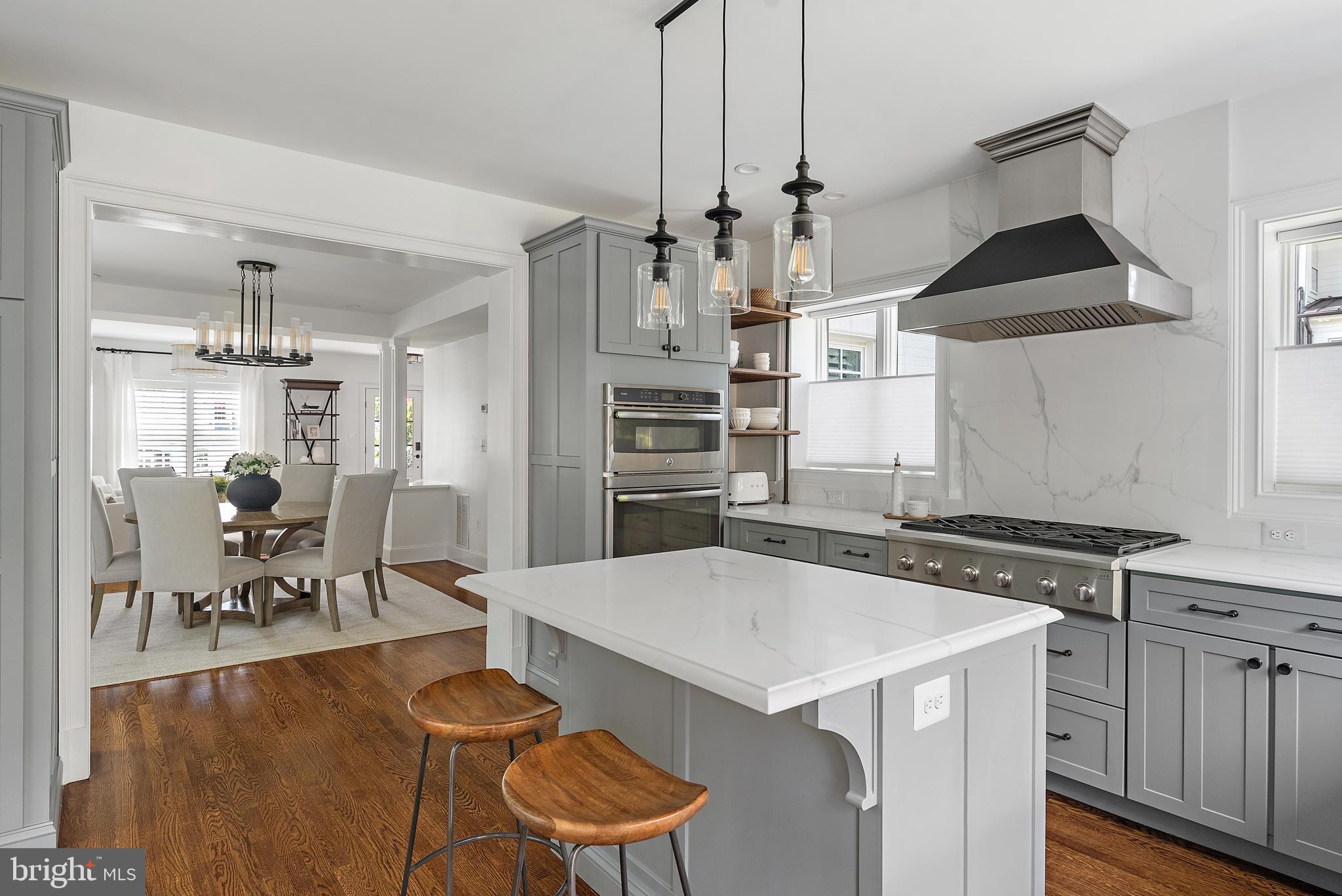 2 STEELE AVENUE