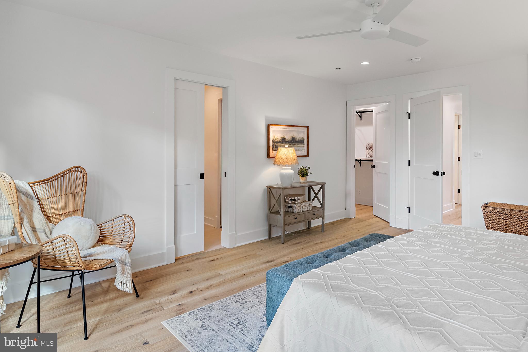 136 S HOMELAND AVENUE