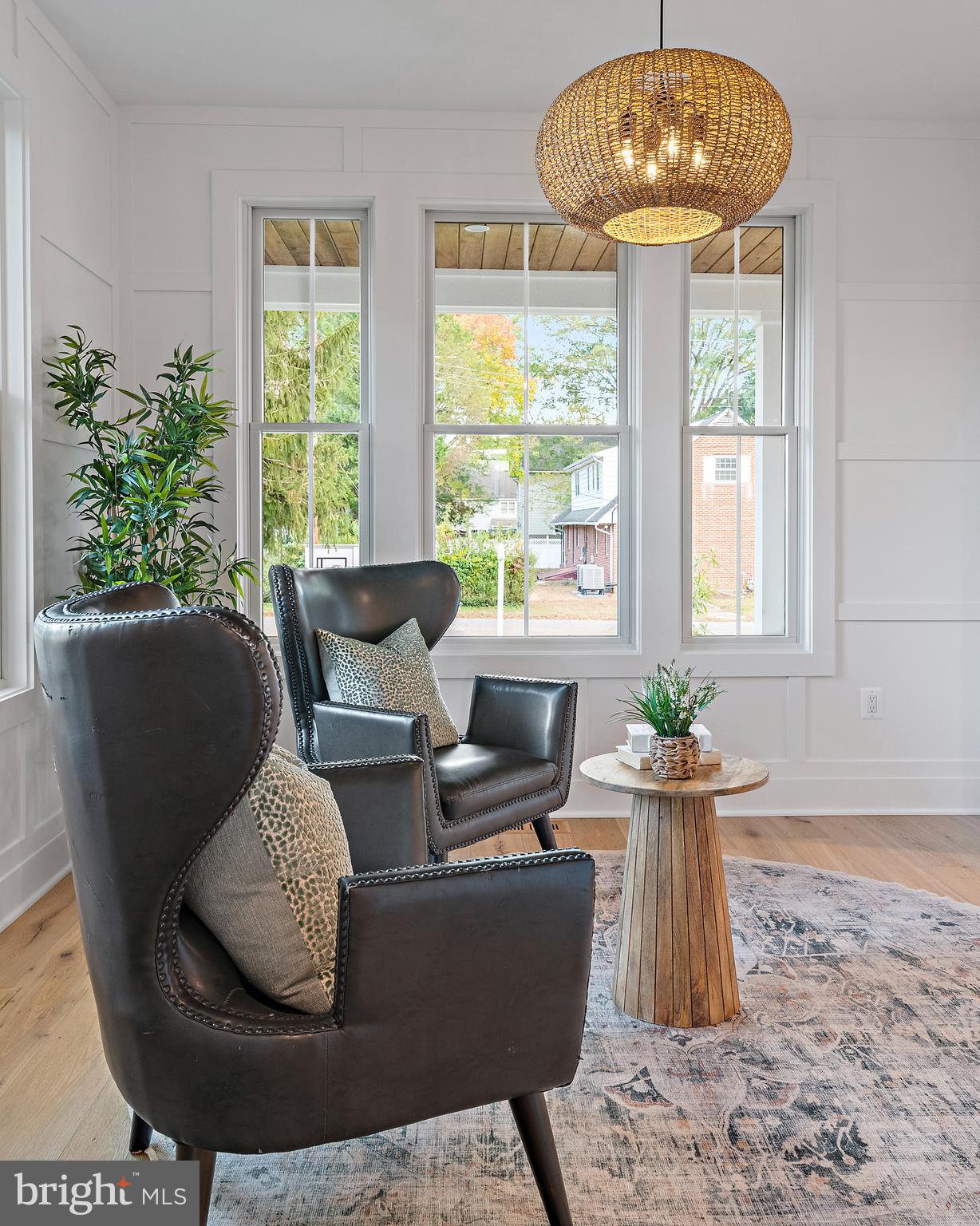 136 S HOMELAND AVENUE