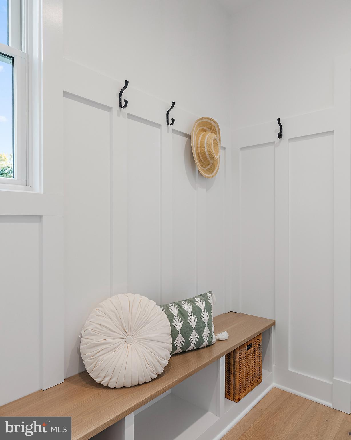 136 S HOMELAND AVENUE